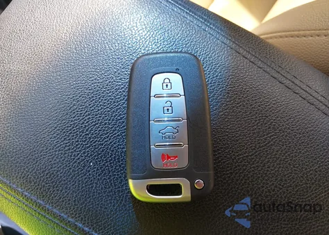 2011 Hyundai Sonata Limited 2.0T из США, поврежденный, VIN 5NPEC4AB7BH233240